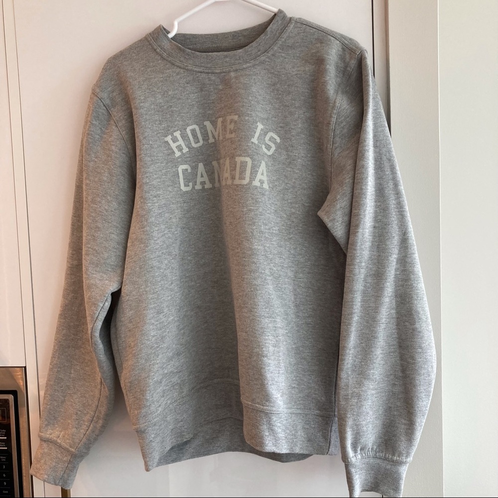 🇨🇦 Peace Collective (P/C) 'Home is Canada' Grey Crewneck Sweatshirt 🇨🇦